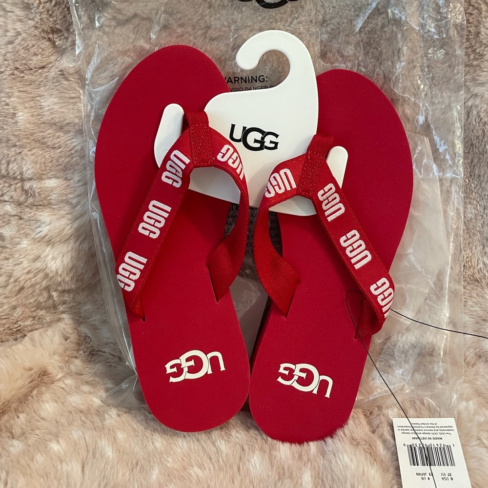 Ugg Graphic Flip Flop - Women Size 6 - Color Red - NEW